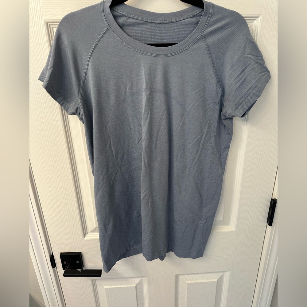 Lululemon swiftly tech, short-sleeved shirt, hip-length